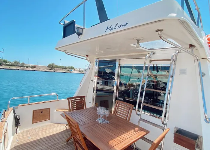 Malmo\'S Yacht