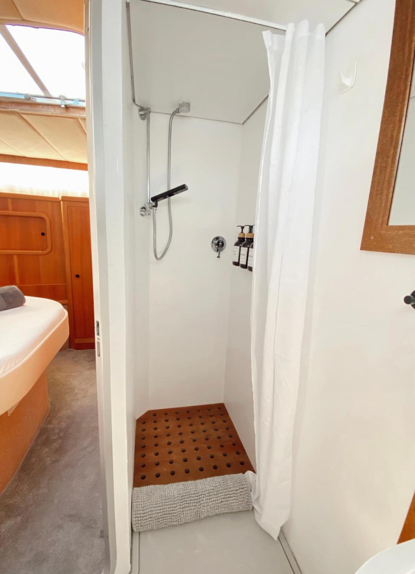 Malmo's Yacht Hotel en barco