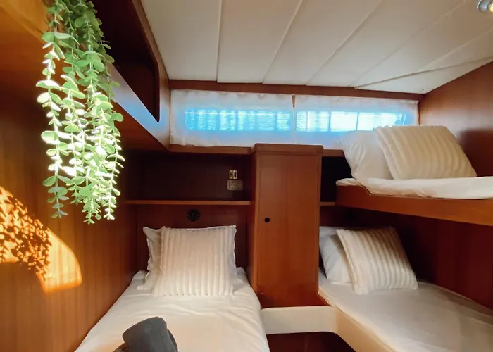 Malmo\'S Yacht